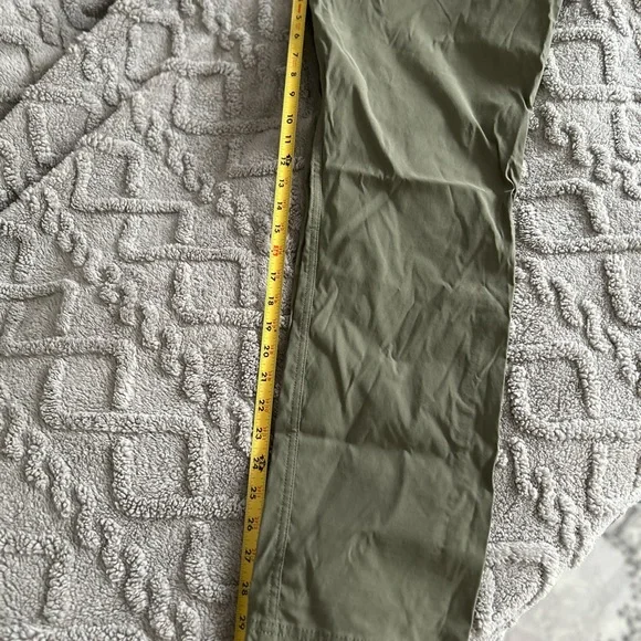 NWOT Women’s 14 Pants - Picture 3 of 5